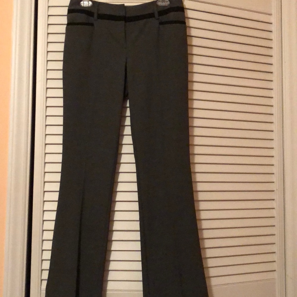 New York & Company dress pants NEVER worn, 6P